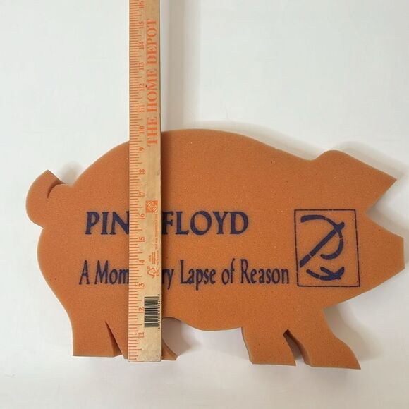 Pink Floyd A Momentary Lapse Of Reason Orange Foam Pig 17 In Wide 10 In Tall - Picture 6 of 7